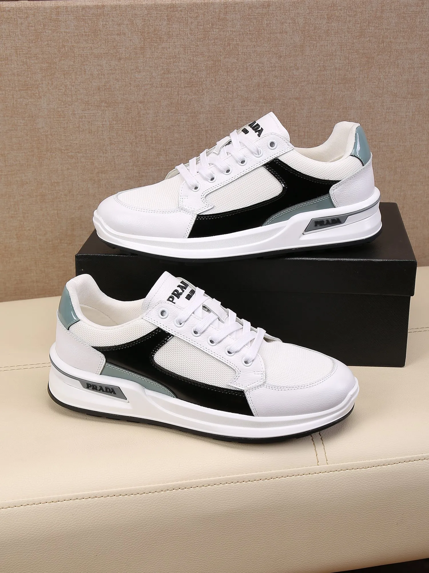 Batch 440 🕷️🕷️【PRADA】Prada's new men's fashionable casual shoes🇨🇳original quality, high-end boutique💯exquisite details,🌶🌶original lightweight, wear-resistant and non-slip original outsole, comfortable to wear🎋classic craftsmanship, fine workmanship, worth owning Code number: 38-44 Large quantities in stock